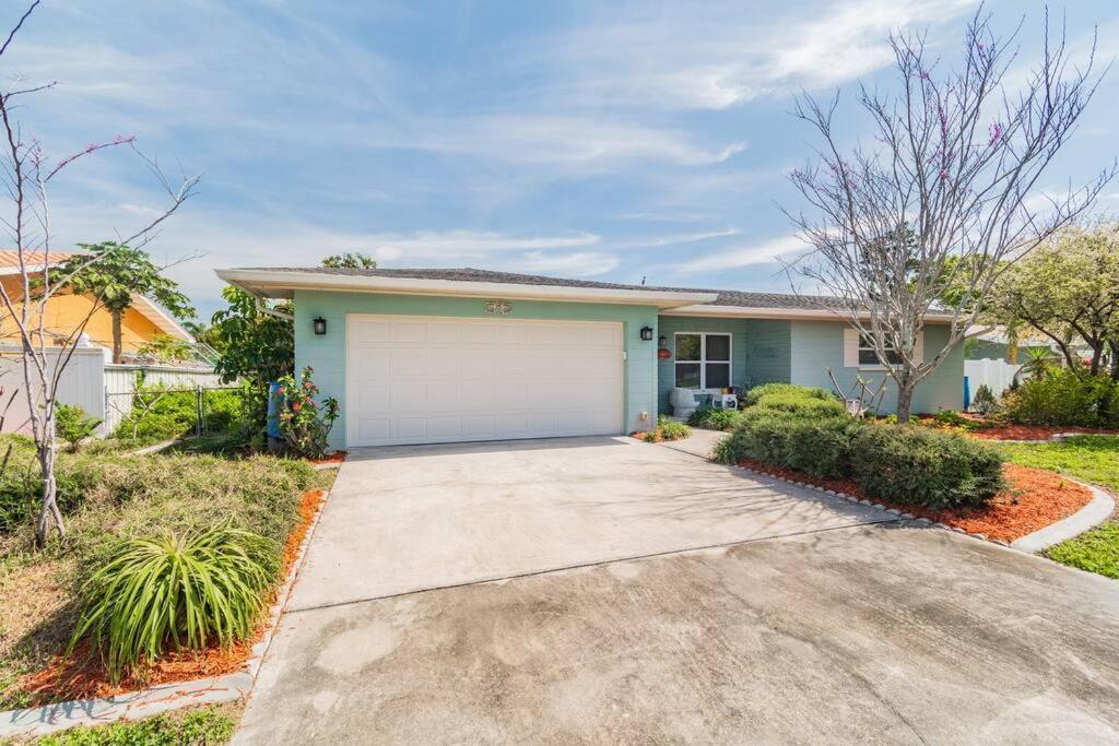 הוילה Casabetty Clearwater Florida מראה חיצוני תמונה